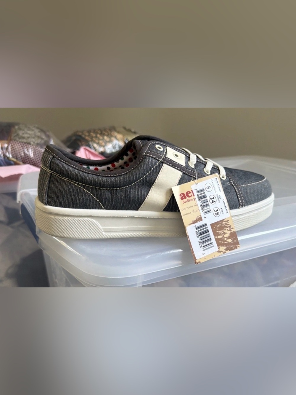 Aerosoft Women’s Casual Lace up Flat Shoes Black White Size 8 M US